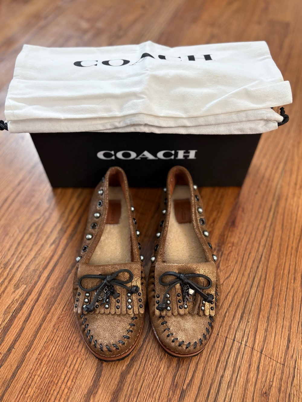 New COACH Gold Suede Fringe Studded Moccasins 6.5